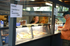 Das Frühstücks- und Kuchenbuffet